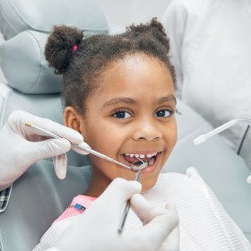Soins dentaires enfants Annecy